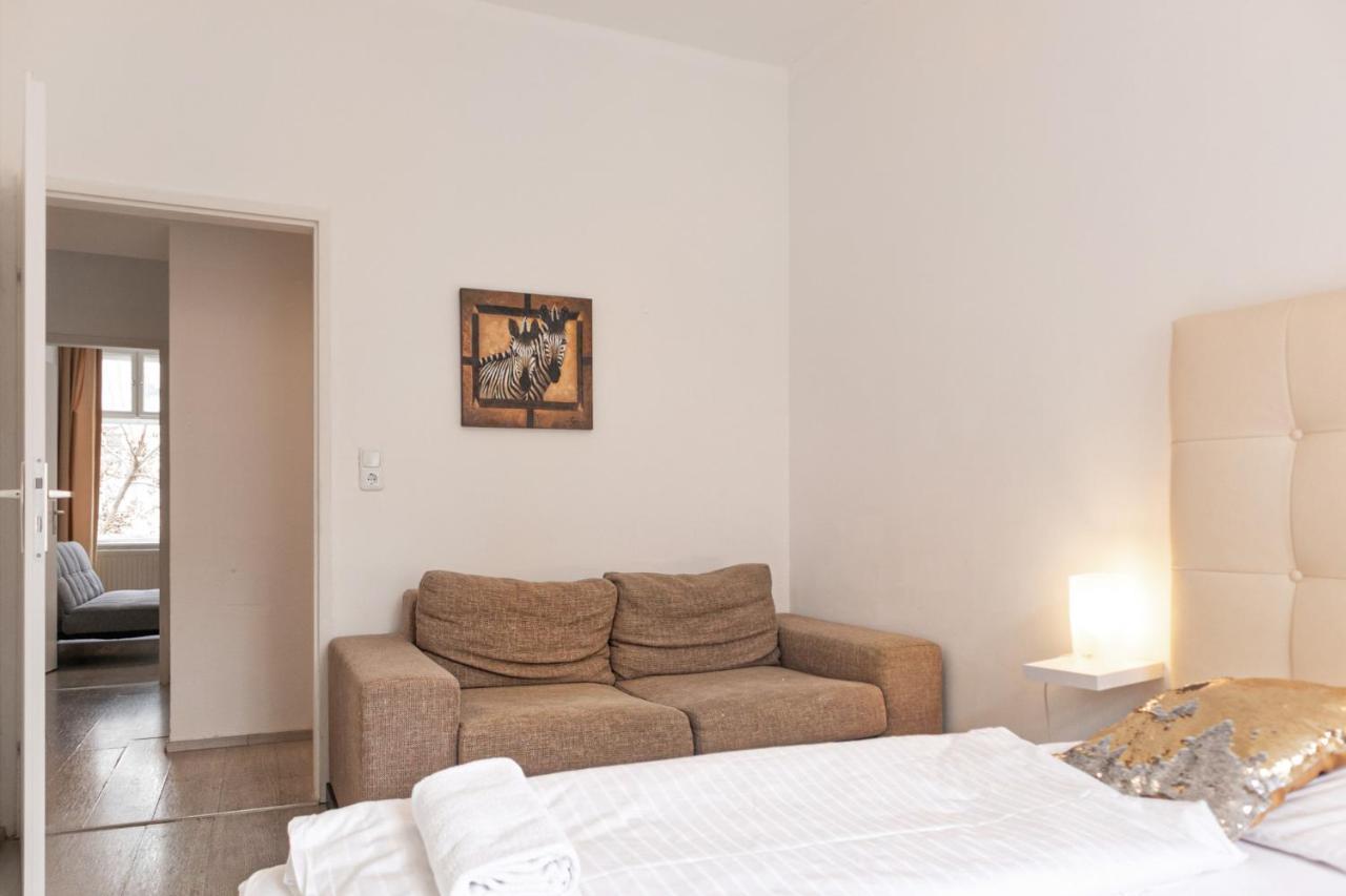 Pleasant 2Br - Perfect For Long Stays ウィーン エクステリア 写真