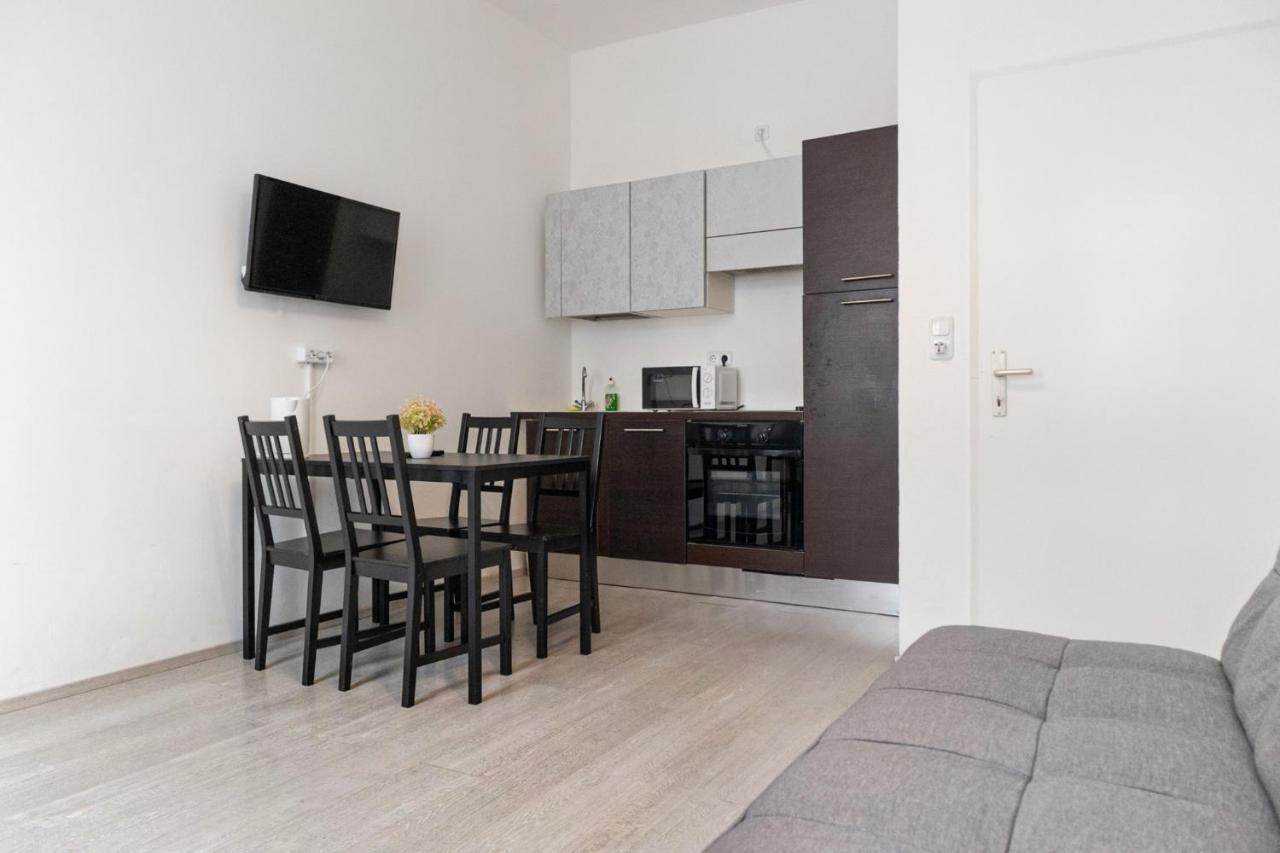 Pleasant 2Br - Perfect For Long Stays ウィーン エクステリア 写真